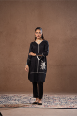 Linen Embroidered Kurta