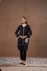Linen Embroidered Kurta